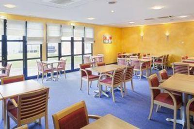 фото отеля Express By Holiday Inn Grenoble Bernin