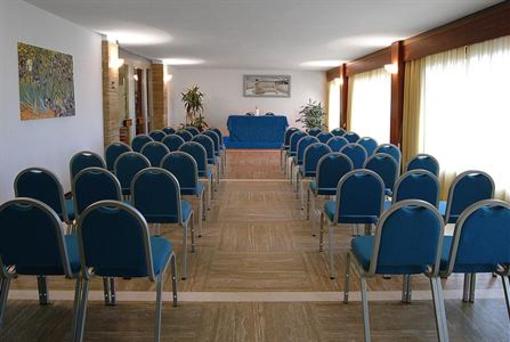 фото отеля Grand Hotel Continental Tirrenia Pisa