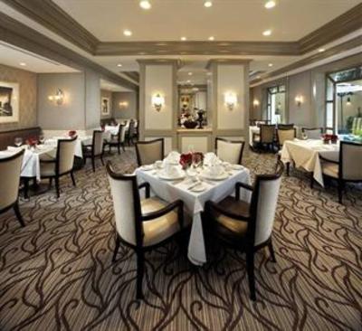 фото отеля Hilton Checkers Hotel Los Angeles