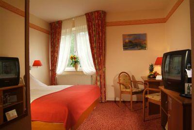 фото отеля Ringhotel Am Badepark