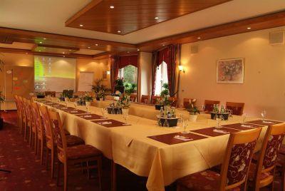 фото отеля Ringhotel Am Badepark