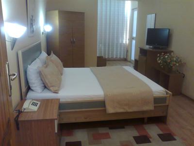 фото отеля Hotel Stela Tirana