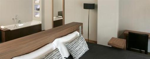 фото отеля Rafaelhoteles Madrid Norte Alcobendas
