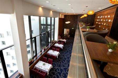 фото отеля Crowne Plaza Airport St. Petersburg