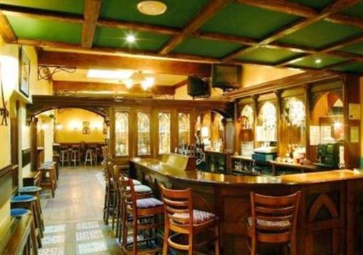 фото отеля Hamlet Court Hotel Enfield (Ireland)