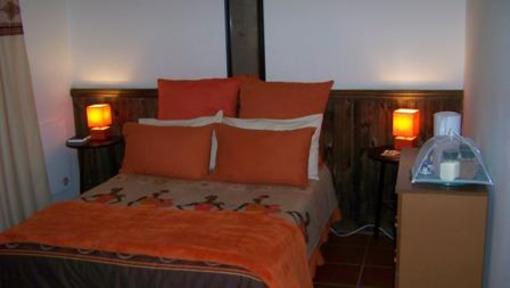 фото отеля Dolphin House Backpackers & Self Catering