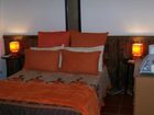 фото отеля Dolphin House Backpackers & Self Catering