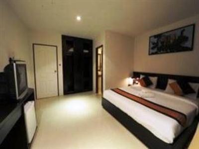 фото отеля PJ Patong Resortel
