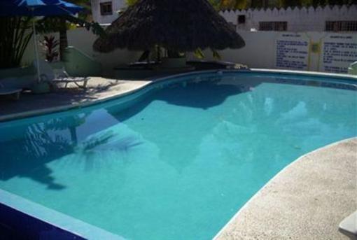 фото отеля Hotel y Bungalows Beso del Sol