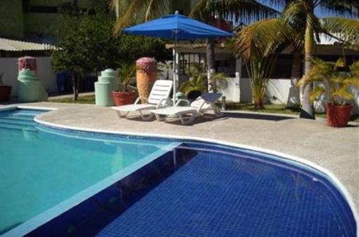 фото отеля Hotel y Bungalows Beso del Sol