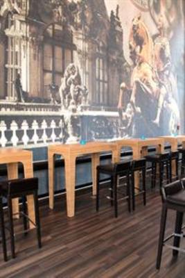 фото отеля Motel One Dresden am Zwinger