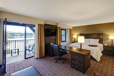фото отеля Hampton Inn and Suites Lake Placid