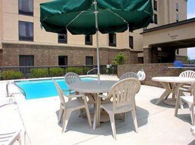 фото отеля Hampton Inn Birmingham I-65/Lakeshore Drive
