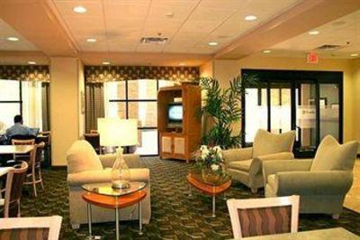фото отеля Hampton Inn Birmingham I-65/Lakeshore Drive