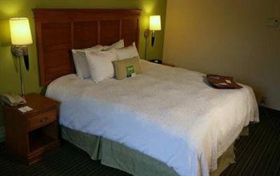 фото отеля Hampton Inn Birmingham I-65/Lakeshore Drive