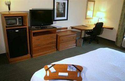 фото отеля Hampton Inn Birmingham I-65/Lakeshore Drive