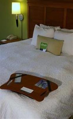 фото отеля Hampton Inn Birmingham I-65/Lakeshore Drive