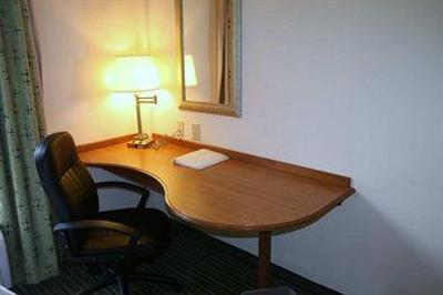фото отеля Hampton Inn Birmingham I-65/Lakeshore Drive