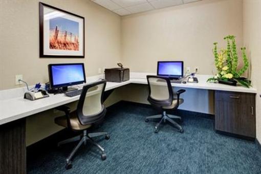 фото отеля Candlewood Suites Manhattan-West