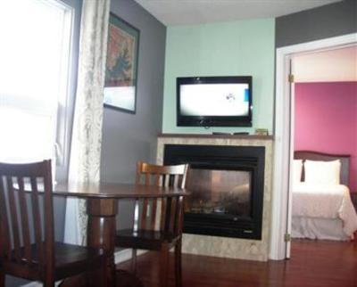 фото отеля Lakeshore Suites Plus