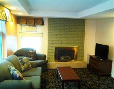фото отеля Lakeshore Suites Plus
