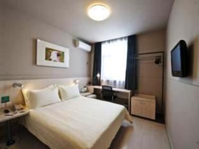 фото отеля Jinjiang Inn Yixing Middle Renming Road