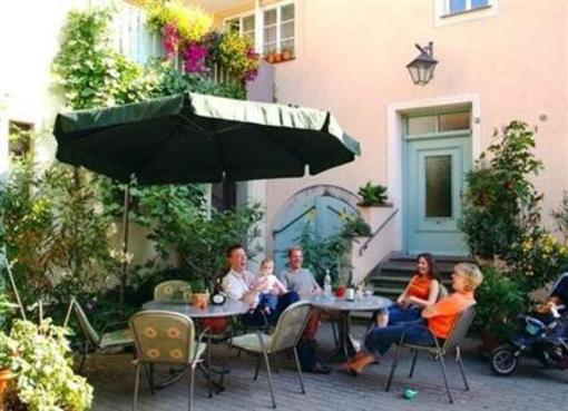 фото отеля Weingut Gastehaus Weigand