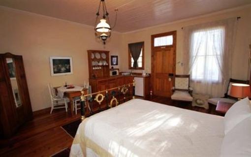 фото отеля Buiten Verwagten Guest House