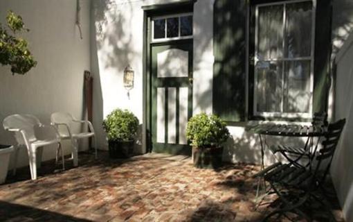 фото отеля Buiten Verwagten Guest House