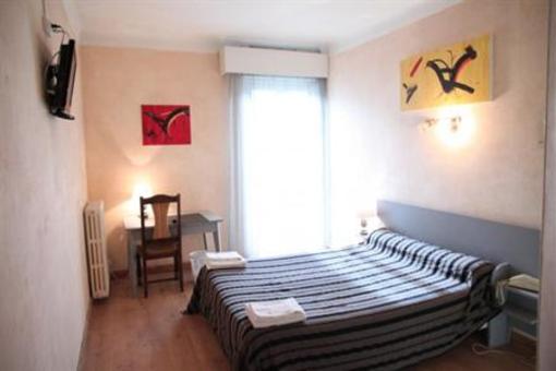 фото отеля Hotel Bayle Belcaire