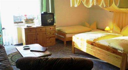 фото отеля Hotel Am Sutschke-Tal