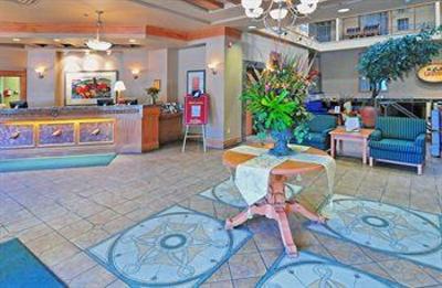 фото отеля Driftwood Inn Banff