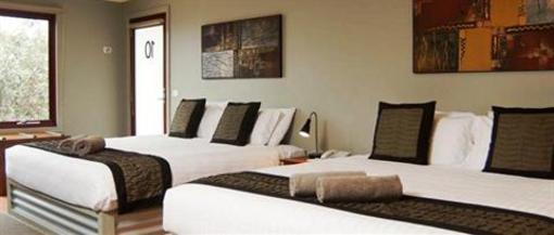 фото отеля Bairnsdale Motel