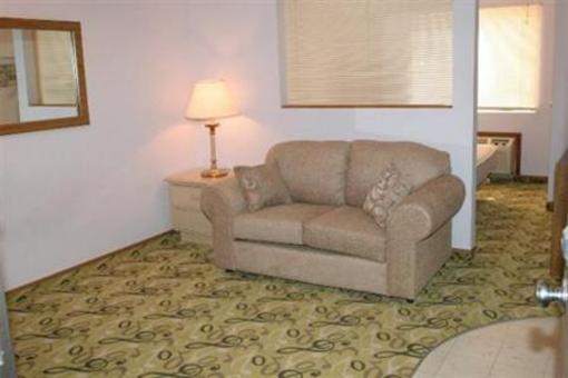 фото отеля River Valley Suites
