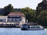 Seehotel Krakow Am See
