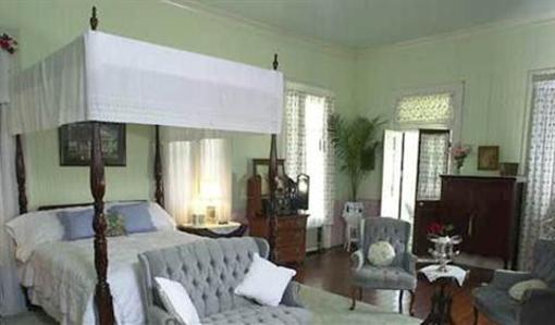 фото отеля Madewood Plantation House Napoleonville