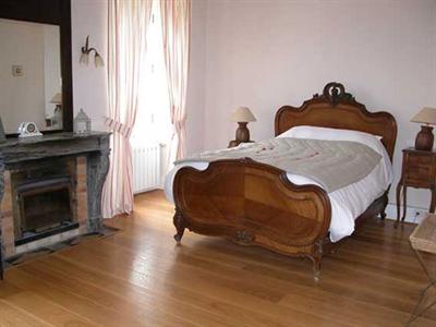 фото отеля Chateau De Requiecourt Cahaignes