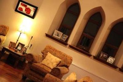 фото отеля The Old Church Bed & Breakfast