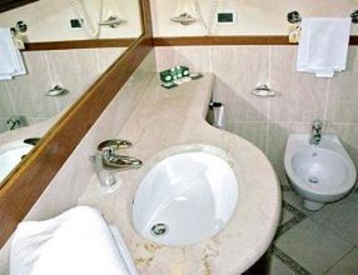 фото отеля Le Corti del Lago Apartments Padenghe sul Garda