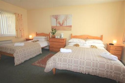 фото отеля Snowdonia Mountain Lodge