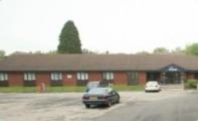 фото отеля Travelodge Alton Four Marks
