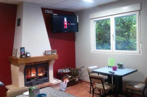 фото отеля Hostal La Playa Llanes