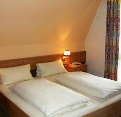 фото отеля Hotel Gasthof Frankengold Gossweinstein
