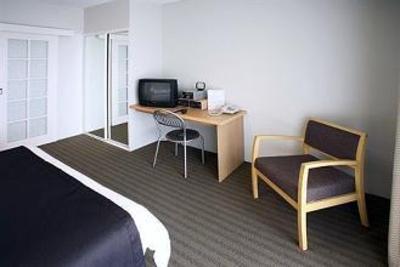 фото отеля Aarons All Suites Perth