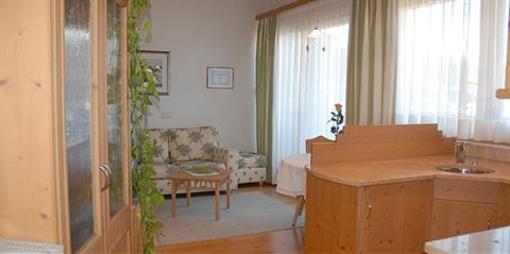 фото отеля Apartments Almiva