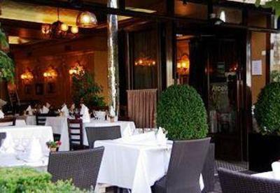 фото отеля Hotel Le Ruisseau Saint-Mande