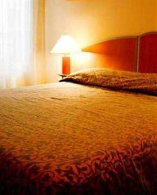 фото отеля Hotel Le Ruisseau Saint-Mande