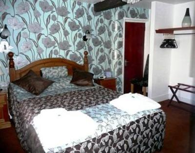 фото отеля The Golden Ball Inn Telford