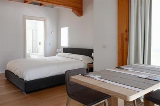 фото отеля Apartamentos Turisticos Rurales Ureta