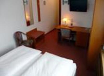 фото отеля Hotel Plaza Bochum